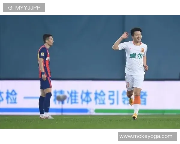 武汉网球队防守战术解析与实战应用探讨